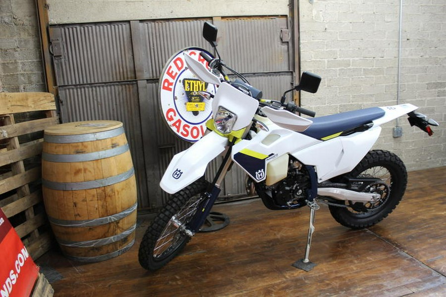 2025 HUSQVARNA MOTORCYCLES FE350S