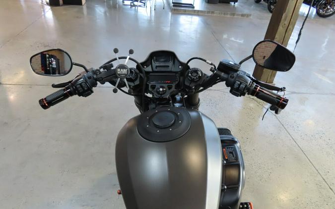 2019 Harley-Davidson® FXDRS FXDR™ 114