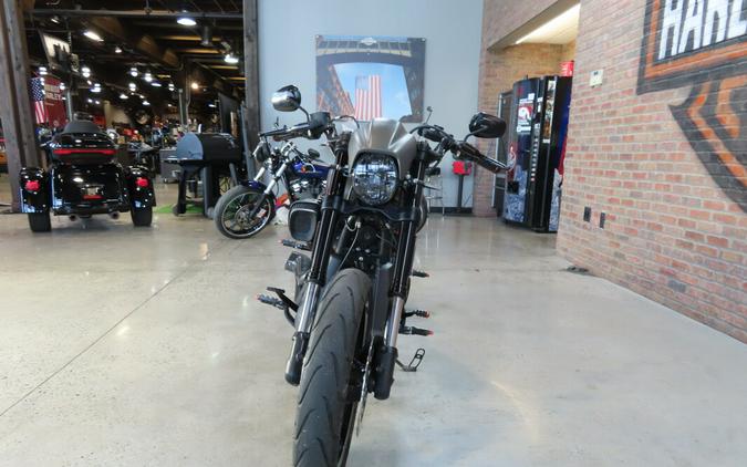 2019 Harley-Davidson® FXDRS FXDR™ 114