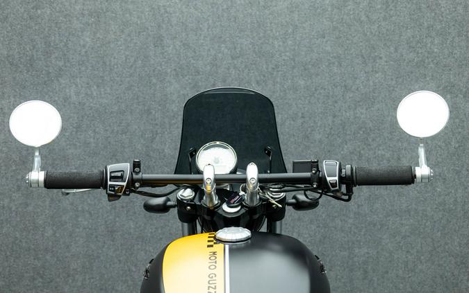 2017 MOTO GUZZI V9 BOBBER W/ABS
