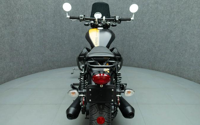 2017 MOTO GUZZI V9 BOBBER W/ABS