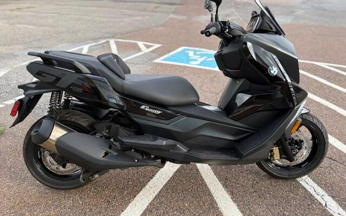 2024 BMW Motorrad C 400 GT Triple Black