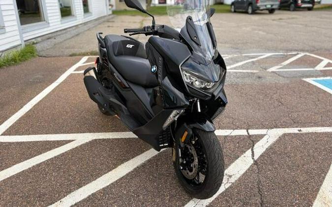 2024 BMW Motorrad C 400 GT Triple Black