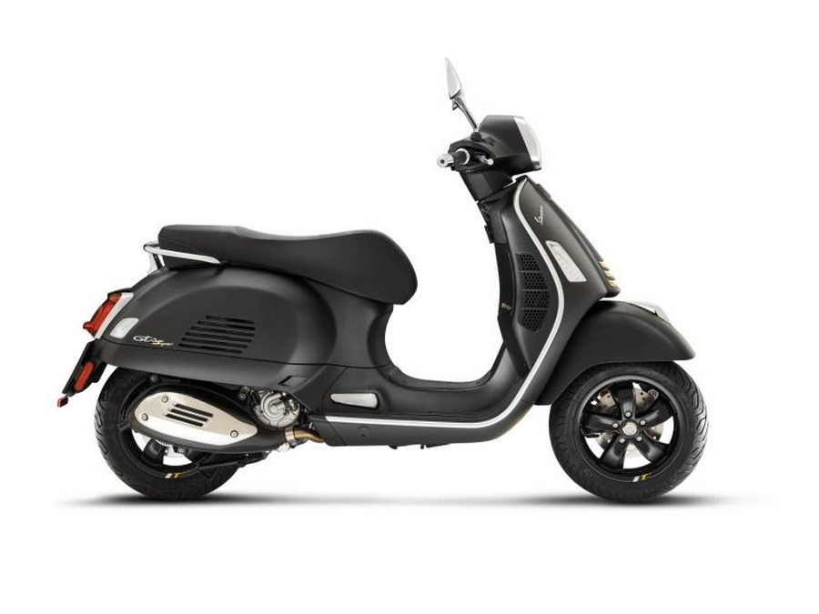 2021 Vespa GTS Super 300 Tech