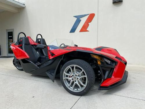 2021 Polaris Slingshot SL Review: With AutoDrive and Paddle Shifters