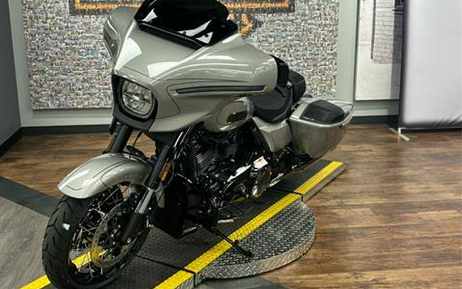 2023 Harley-Davidson CVO™ Street Glide®