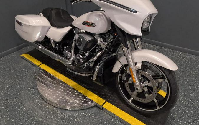 2024 Harley-Davidson® FLHX - Street Glide®