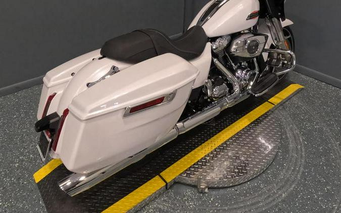 2024 Harley-Davidson® FLHX - Street Glide®