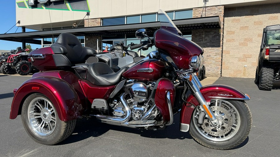2015 Harley-Davidson FLHTCU Electra Glide Ultra Classic Trike