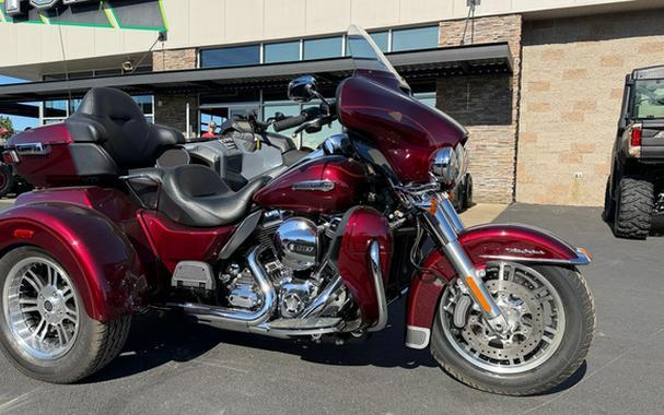 2015 Harley-Davidson FLHTCU Electra Glide Ultra Classic Trike