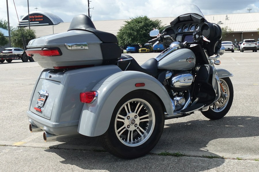 2024 Harley-Davidson Tri Glide FLHTCUTG