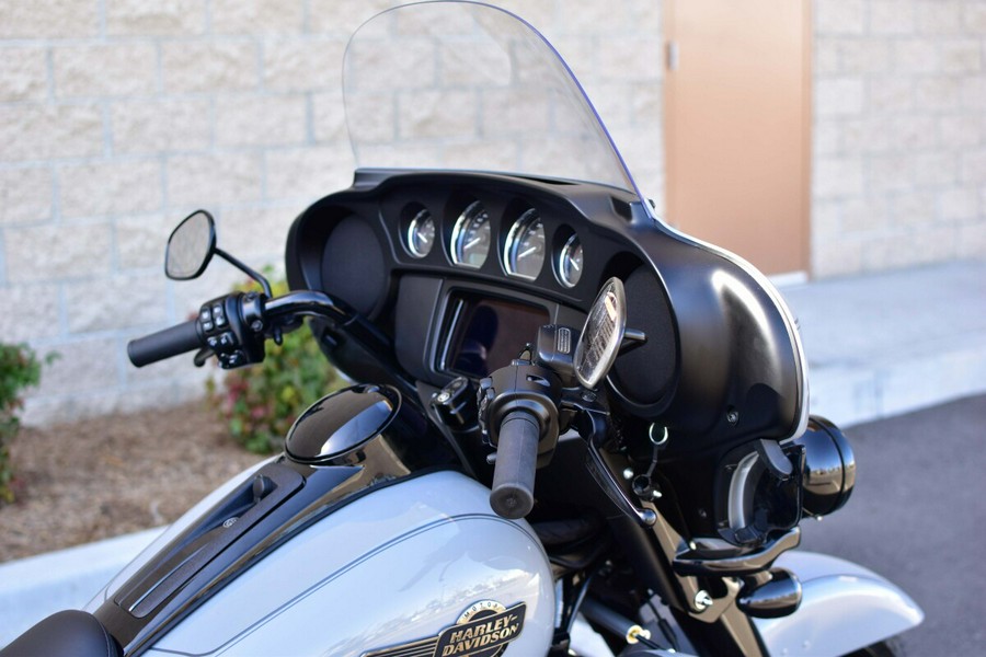 2025 Harley-Davidson Tri Glide Ultra FLHTCUTG