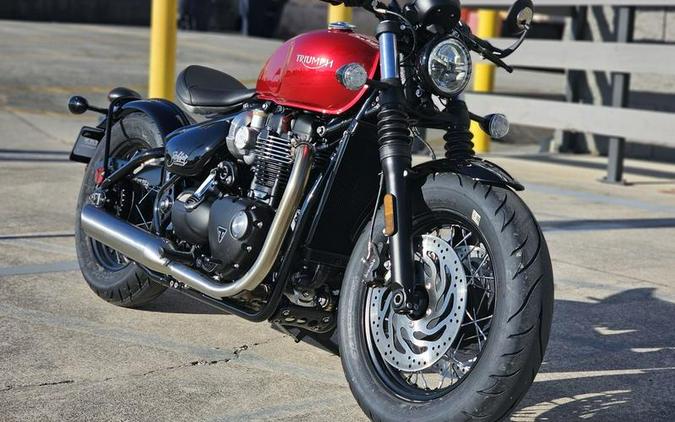 2024 Triumph Bonneville Bobber Red Hopper