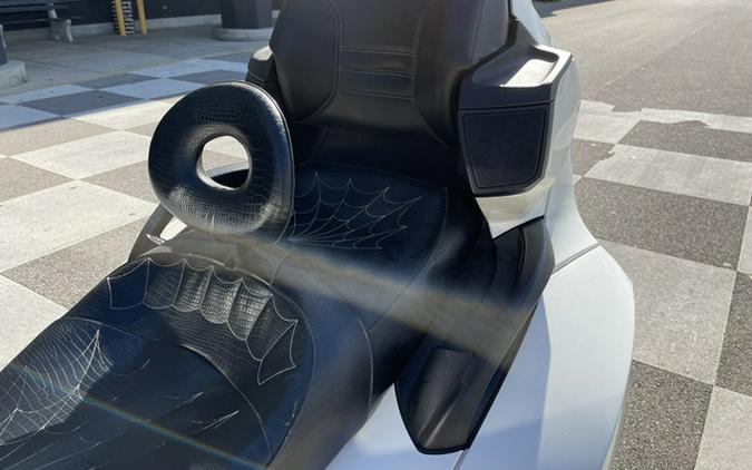 2011 Can-Am Spyder RT