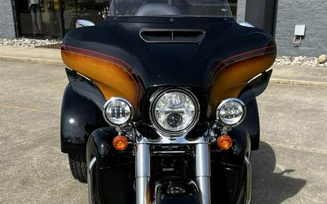 2024 Harley-Davidson® FLHTCUTG - Tri Glide® Ultra