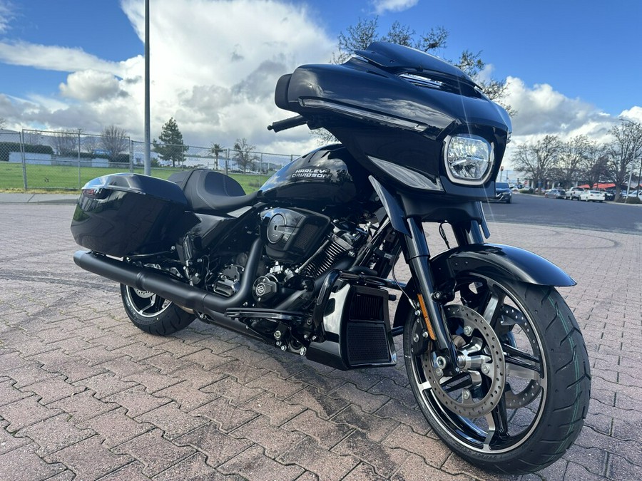 FLHX 2024 Street Glide®