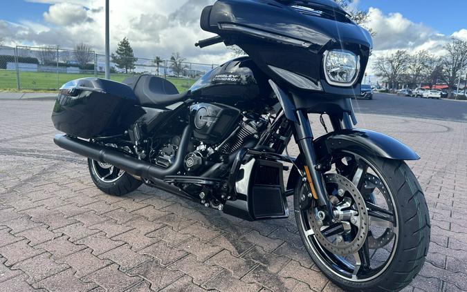 FLHX 2024 Street Glide®