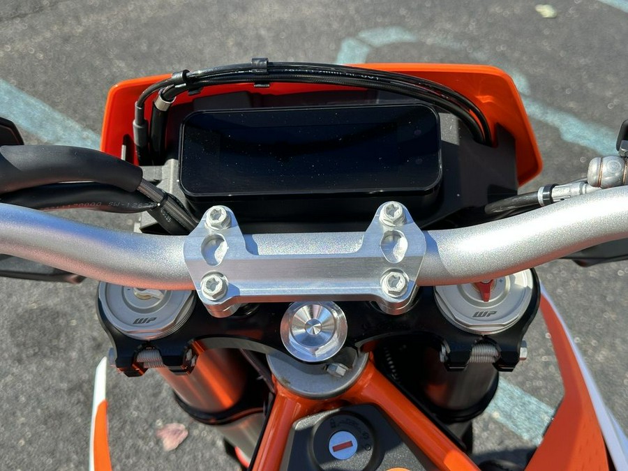 2026 KTM 690 Enduro R