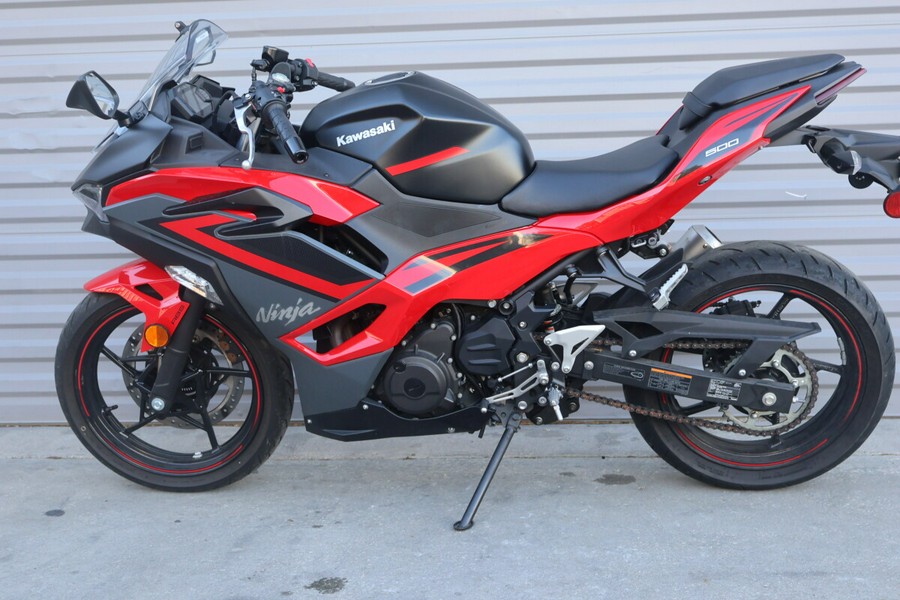 2025 Kawasaki Ninja 500 ABS