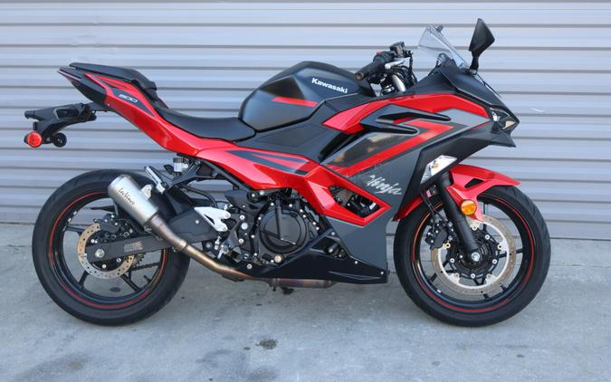 2025 Kawasaki Ninja 500 ABS