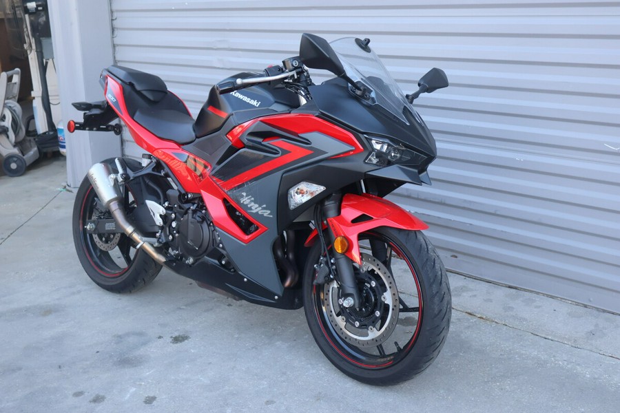 2025 Kawasaki Ninja 500 ABS