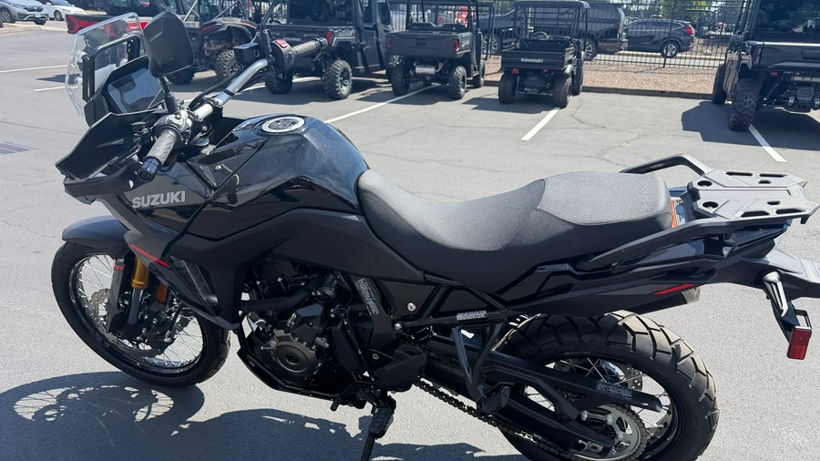 2025 Suzuki V-Strom 800DE