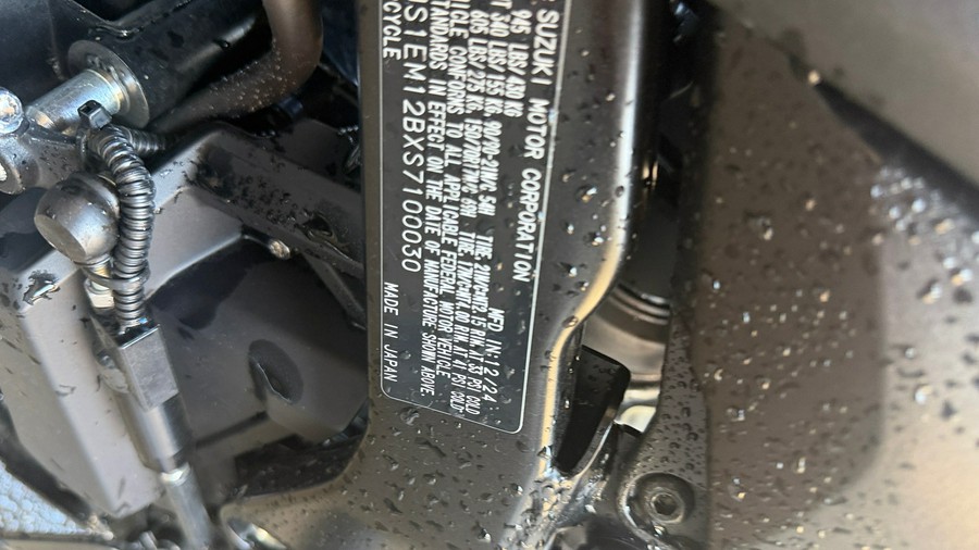 2025 Suzuki V-Strom 800DE