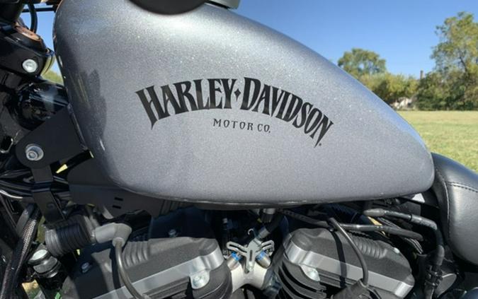 2015 Harley-Davidson® XL883N - Sportster® Iron 883™