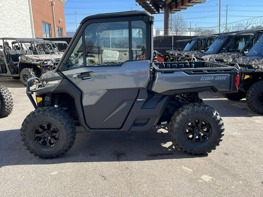 2024 Can-Am® DEF LTD CAB HD10