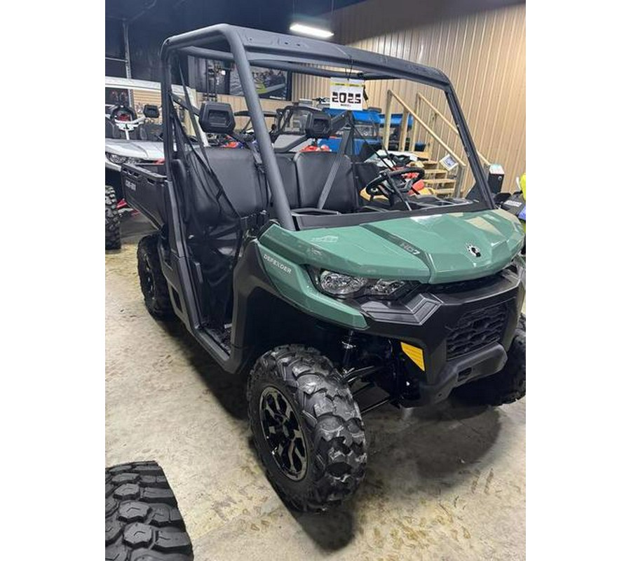 2025 Can-Am® Defender DPS HD7 Compass Green