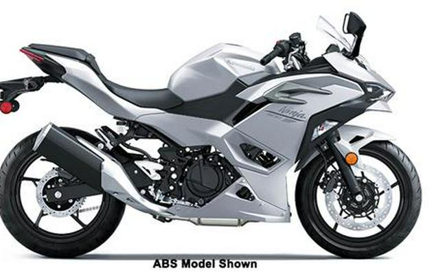 2025 Kawasaki Ninja 500
