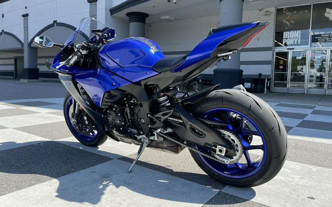 2023 Yamaha YZF R1
