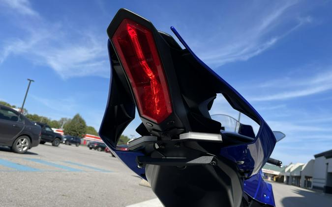 2023 Yamaha YZF R1