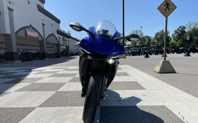 2023 Yamaha YZF R1