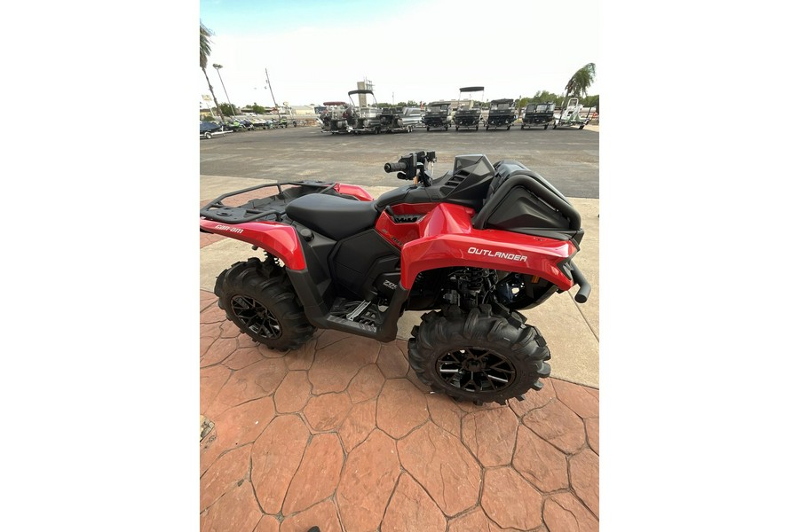 2024 Can-Am OUTL XMR 700