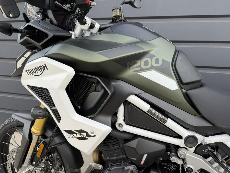 2025 Triumph Tiger 1200 Rally Pro Matt Khaki Green