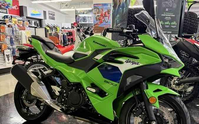 2026 Kawasaki Ninja® 500 SE ABS