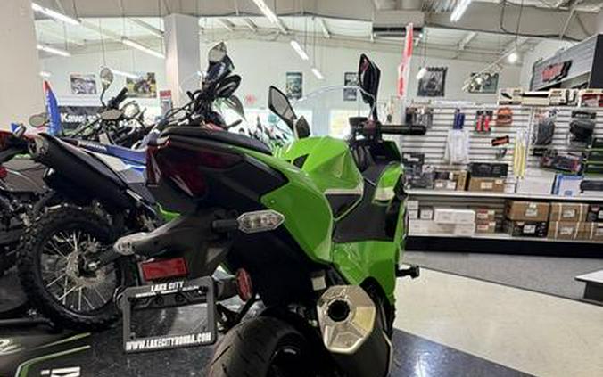 2026 Kawasaki Ninja® 500 SE ABS