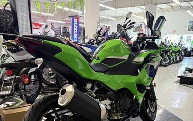 2026 Kawasaki Ninja® 500 SE ABS