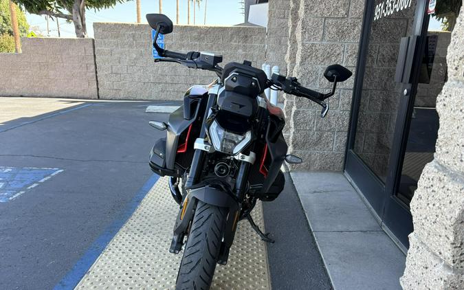 New 2026 BMW R 1300 R