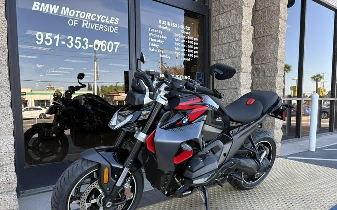 New 2026 BMW R 1300 R