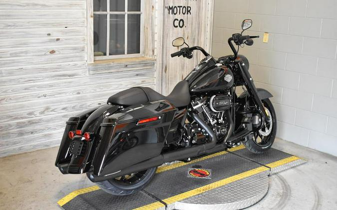 2023 Harley-Davidson® FLHRXS - Road King® Special