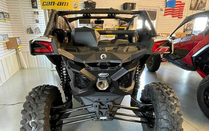 2024 Can-Am Maverick X3 DS Turbo Catalyst Gray