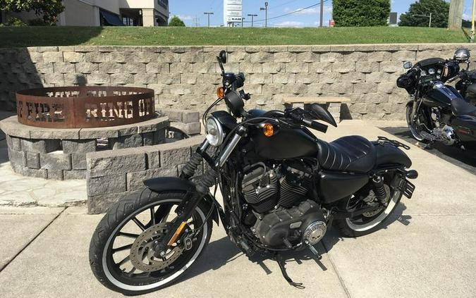 2015 Harley-Davidson® XL883N - Sportster® Iron 883™