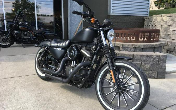 2015 Harley-Davidson® XL883N - Sportster® Iron 883™