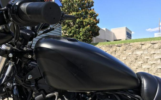 2015 Harley-Davidson® XL883N - Sportster® Iron 883™