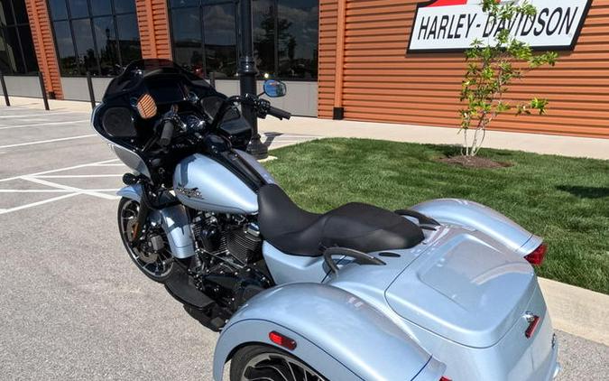 2024 Harley-Davidson® FLTRT - Road Glide® 3