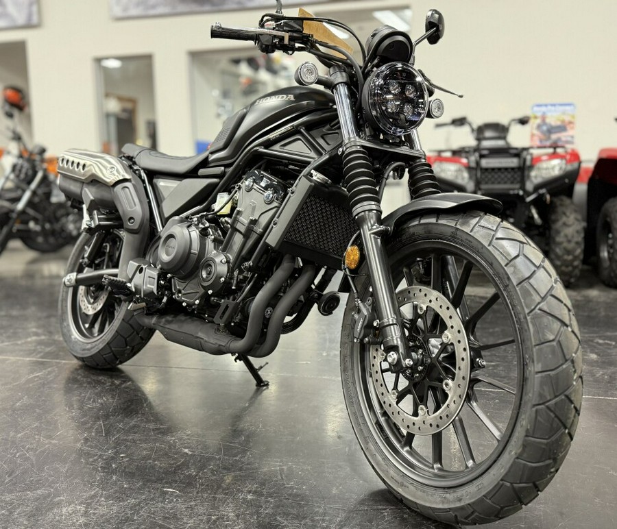 2025 Honda SCL500 Matte Black Metallic