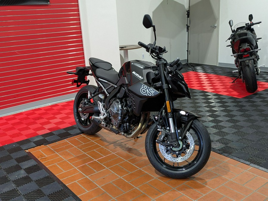 2026 Suzuki GSX-8S
