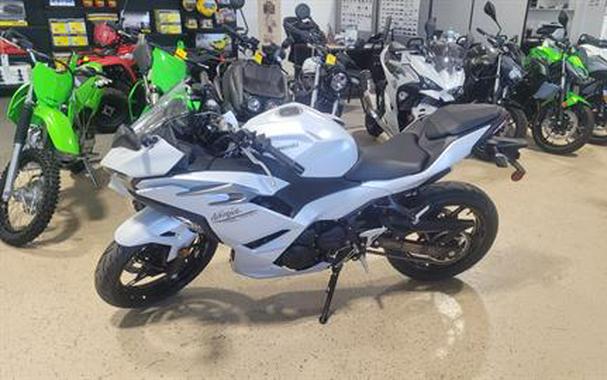 2025 Kawasaki Ninja 500 ABS